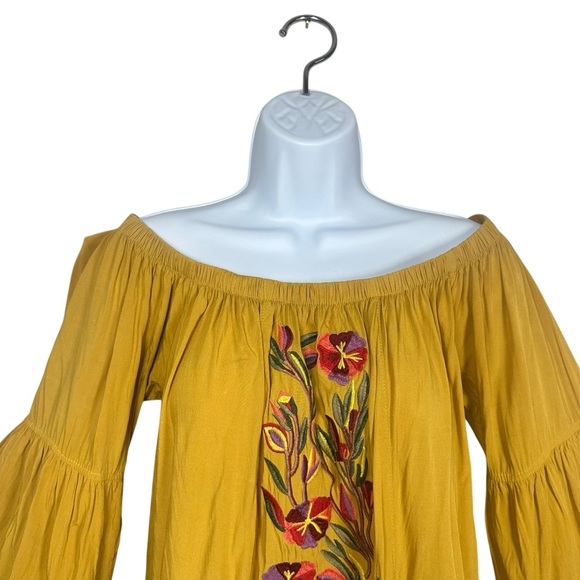 Solitaire size Medium Embroidered Floral Yellow Bell Sleeve Top Boho Chic Hippie - Picture 8 of 12